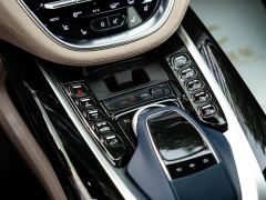 Aston Martin DBX 4.0T V8 - ფოტო 10