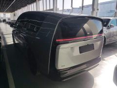 Li Auto Li Xiang MEGA Ultra - photo 4