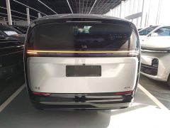 Li Auto Li Xiang MEGA Ultra - photo 5