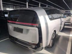 Li Auto Li Xiang MEGA Ultra - photo 6