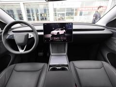 Tesla Model Y Long Range All-Wheel Drive Launch Edition - photo 10