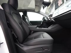 Tesla Model Y Long Range All-Wheel Drive Launch Edition - photo 13