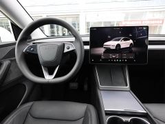 Tesla Model Y Long Range All-Wheel Drive Launch Edition - photo 16