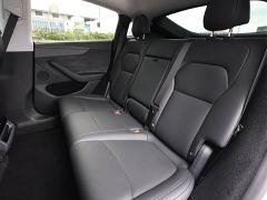 Tesla Model Y Long Range All-Wheel Drive Launch Edition - photo 18