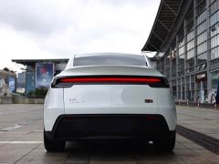 Tesla Model Y Long Range All-Wheel Drive Launch Edition - photo 4