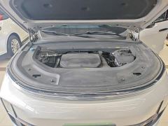 Li Auto L9 Max - ფოტო 19