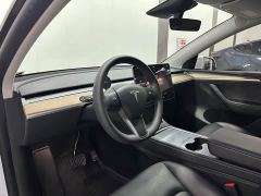 Tesla Model Y Rear-Wheel Drive - ფოტო 10
