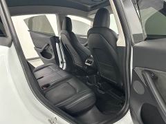 Tesla Model Y Rear-Wheel Drive - ფოტო 8