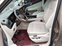Volkswagen Viloran 380TSI Prestige - фото 14