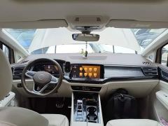 Volkswagen Viloran 380TSI Prestige - фото 9