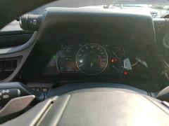 Lexus ES 300h Excellence Edition - ფოტო 11