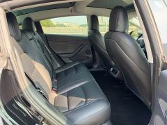 Tesla Model 3 Performance All-Wheel Drive - ფოტო 7