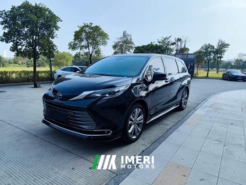 2024 Toyota Sienna 2.5L Hybrid Premium Edition