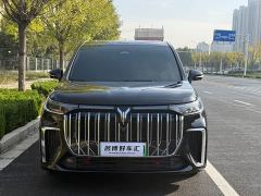 Voyah Dream PHEV Extended Range Luxury Edition - ფოტო 2