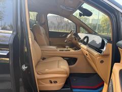 Voyah Dream PHEV Extended Range Luxury Edition - ფოტო 9
