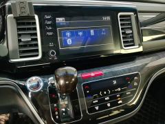 Honda Elysion 2.0L Hybrid Luxury - фото 13