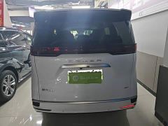 Denza D9 DM-i 1040 Premium - ფოტო 5