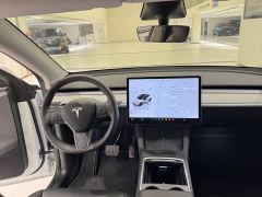 Tesla Model Y Long Range All-Wheel Drive - ფოტო 15