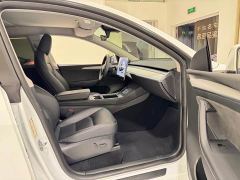 Tesla Model Y Long Range All-Wheel Drive - ფოტო 16