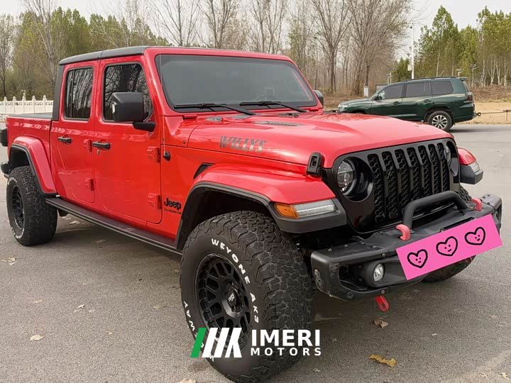 Jeep Gladiator 3.6L Overland - ავტომობილი ჩინეთიდან