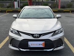Toyota Camry 2.0G Luxury Edition - фото 2