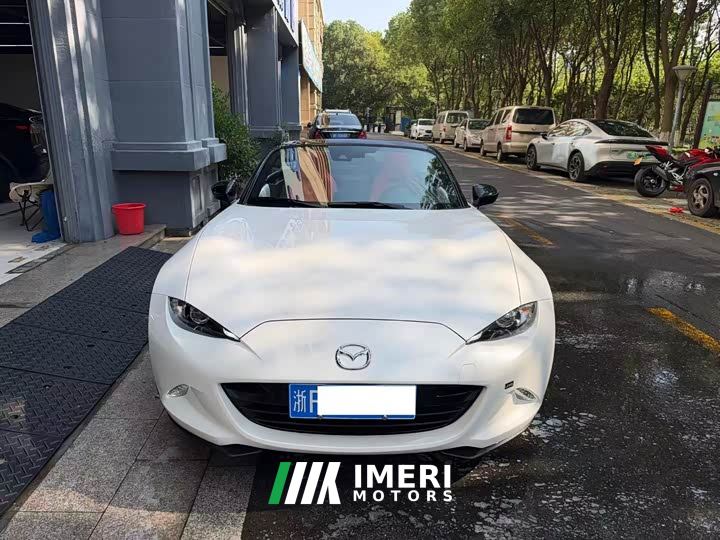 Mazda MX-5 Roadster 2.0 Homura British version - автомобиль из Китая