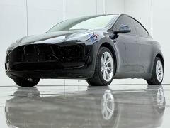 Tesla Model Y Facelift Rear-Wheel Drive - photo 1