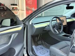 Tesla Model Y Facelift Rear-Wheel Drive - photo 4