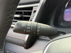 Toyota Camry 2.5G Luxury - photo 14