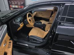 Lexus ES 300h Premium Edition - фото 3