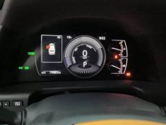 Lexus ES 300h Premium Edition - фото 4