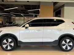 Volvo XC40 B3 Smart Luxury Edition - ფოტო 3