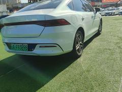BYD Qin Plus DM-i 55KM Flagship - фото 6