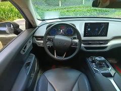 Hongqi E-QM5 560km PLUS - фото 10