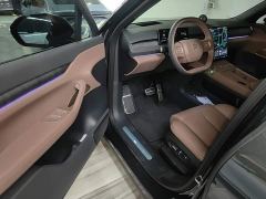 NIO ES8 100kWh Executive - ფოტო 15