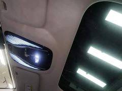 Voyah Lantu Dreamchaser PHEV AWD Flagship Kunpeng Edition - ფოტო 17