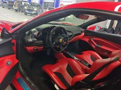 Ferrari F8 Spider 3.9T V8 - ფოტო 2