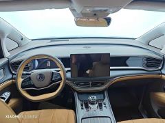 Denza D9 DM-i 970 AWD Flagship - фото 5
