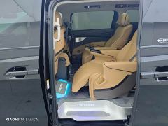 Denza D9 DM-i 970 AWD Flagship - фото 6