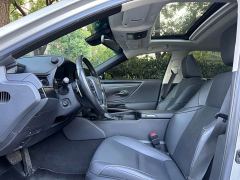 Lexus ES 200 Excellence Edition - ფოტო 7