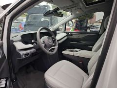 Buick GL8 Luzun Respect Edition - ფოტო 12