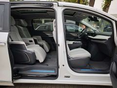 Buick GL8 Luzun Respect Edition - ფოტო 6