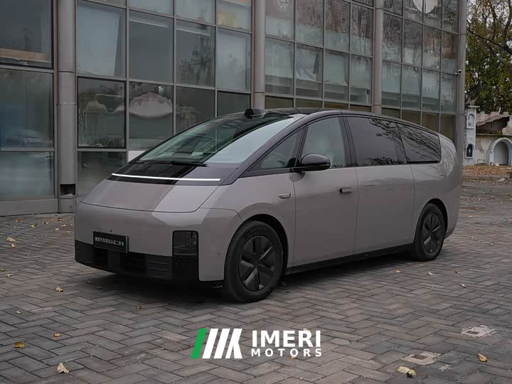 Li Auto Li Xiang MEGA Ultra - ავტომობილი ჩინეთიდან
