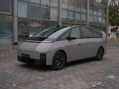 Li Auto Li Xiang MEGA Ultra - ფოტო 1
