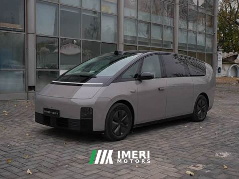 2025 Li Auto Li Xiang MEGA Ultra