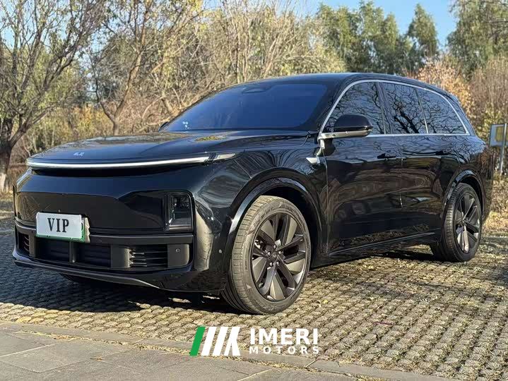 Li Auto L8 Pro - ავტომობილი ჩინეთიდან