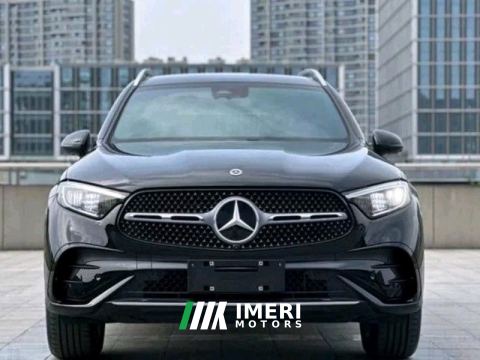 2025 Mercedes-Benz GLC 300 L 4MATIC Luxury 5-Seater