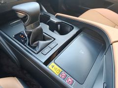 Lexus ES 200 Luxury - ფოტო 19