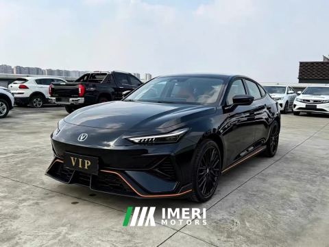 2025 Changan UNI-V Third Generation 1.5T 500Bar Luxury Sport Edition - car from China