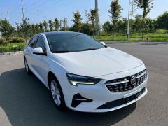 Buick Regal GS Prestigious Edition - photo 2